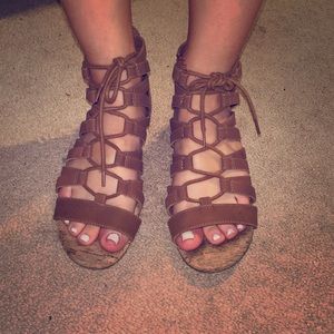 Brown tie sandals